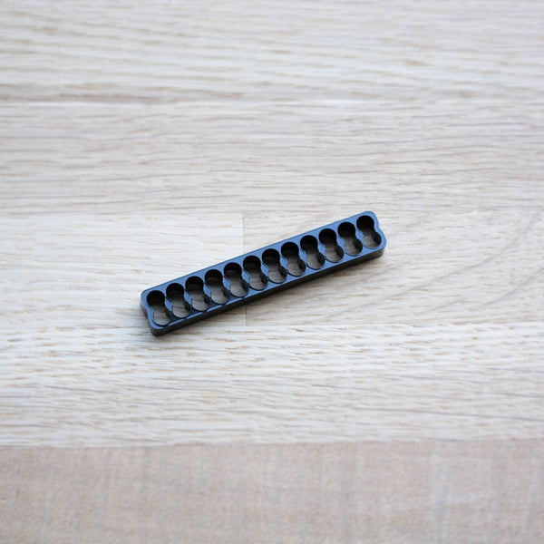 Black S-J Cable Combs 24pin